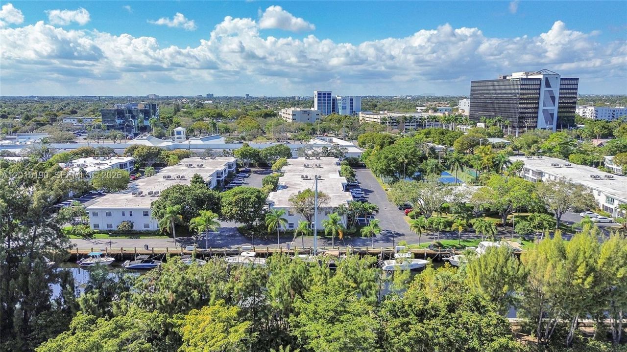 6273 Bay Club Dr, Unit 2, Fort Lauderdale, FL 33308 Photo