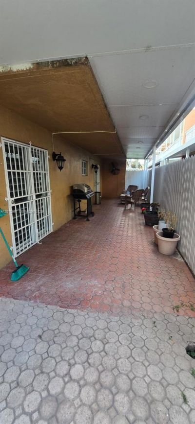 2461 W 76th St, Unit 103, Hialeah, FL 33016 Photo