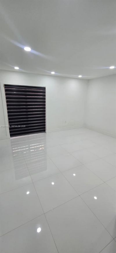 2461 W 76th St, Unit 103, Hialeah, FL 33016 Photo