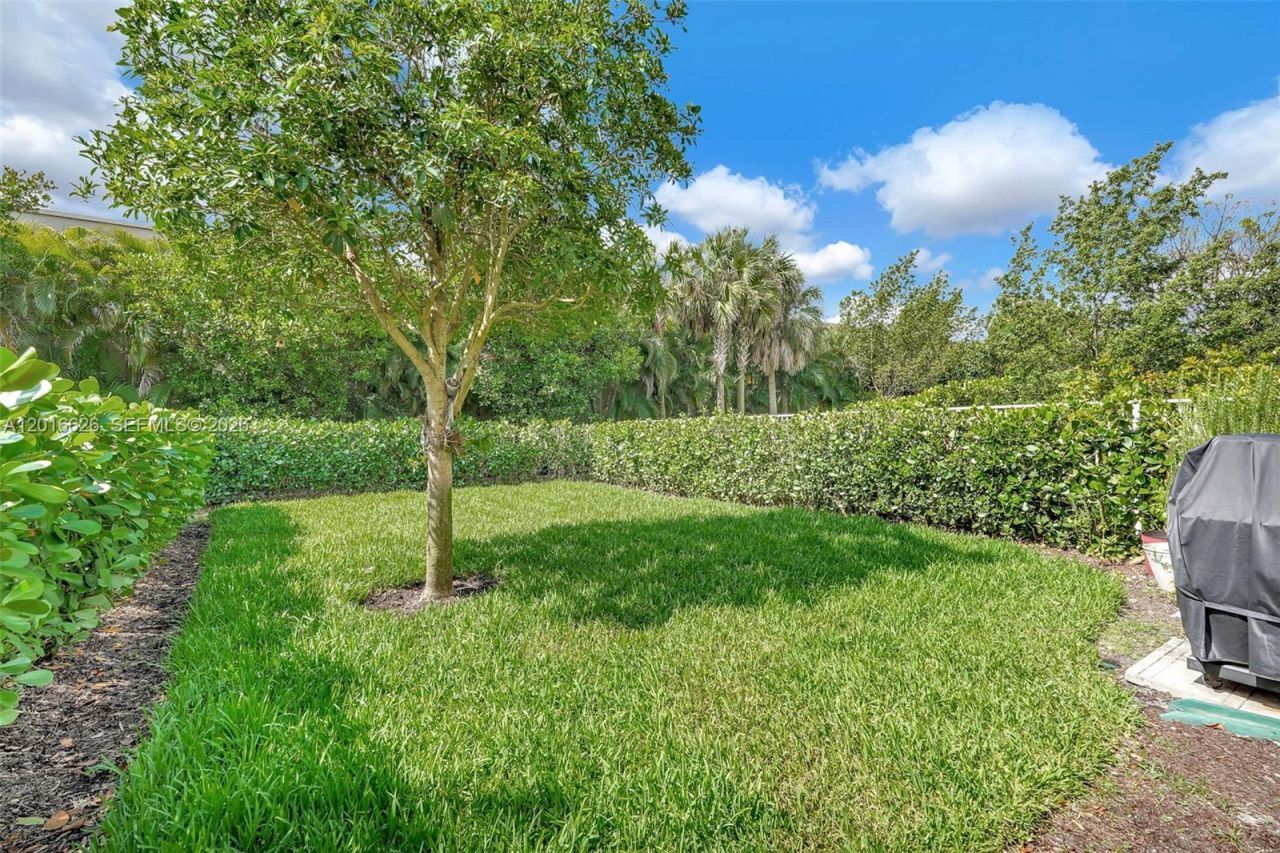 4774 Eucalyptus Dr, Hollywood, FL 33021 Photo