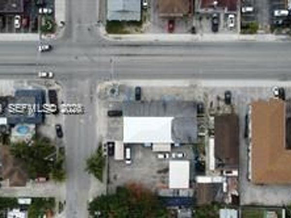 173 E 9th St , Hialeah, FL 33010