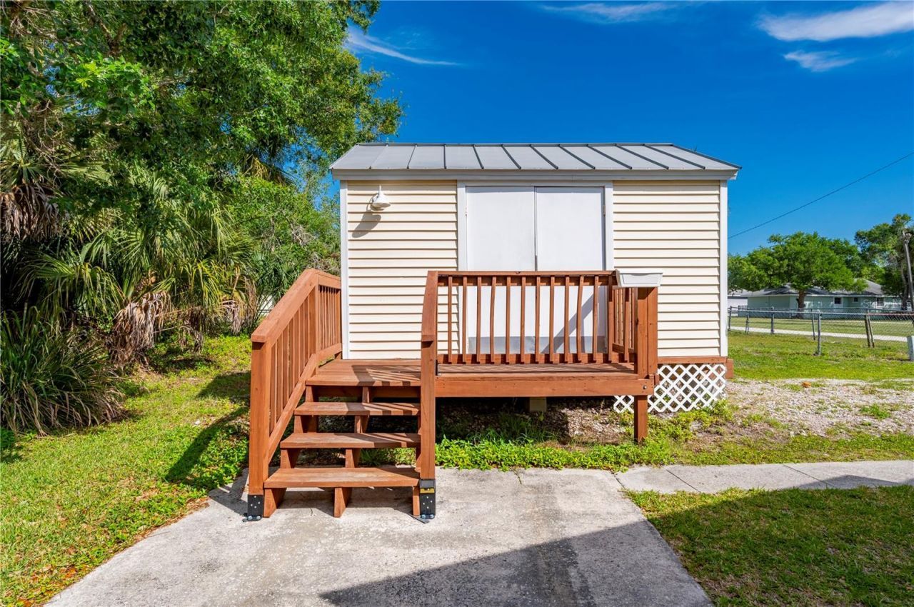 8806 SW Start Center Street, Arcadia, FL 34269 Photo