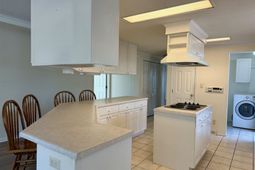 1548 Mason Circle  photo 4