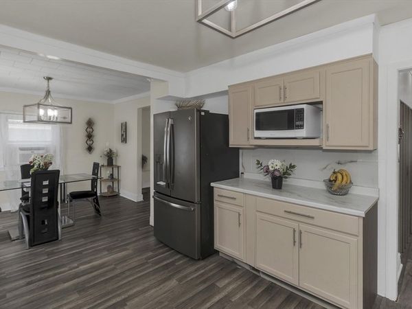 15 Merida St, Springfield, MA 01104