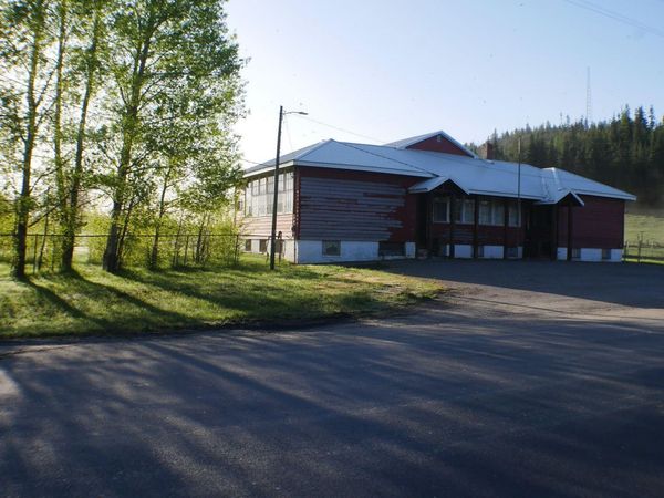 565 Poplar ST , Clarkia, ID 83812