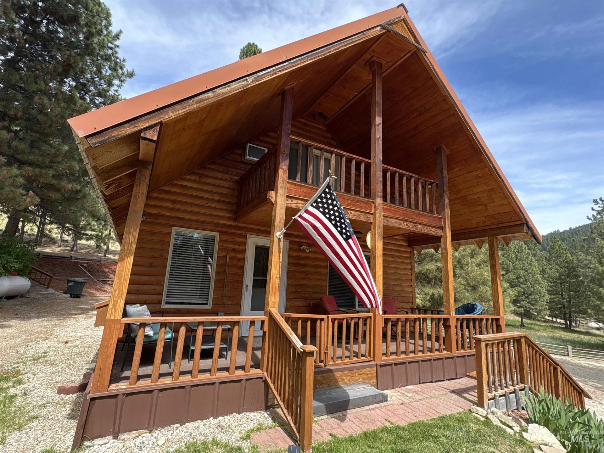 2019 N Meyers Dr, Pine, ID 83647 Main Photo