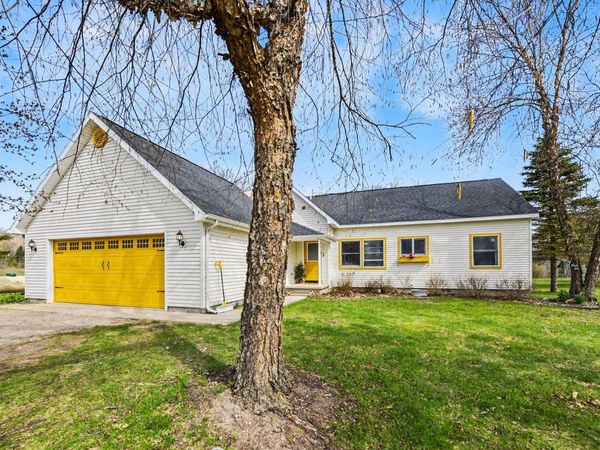 2475 School Creek Lane, Boyne Falls, MI 49713