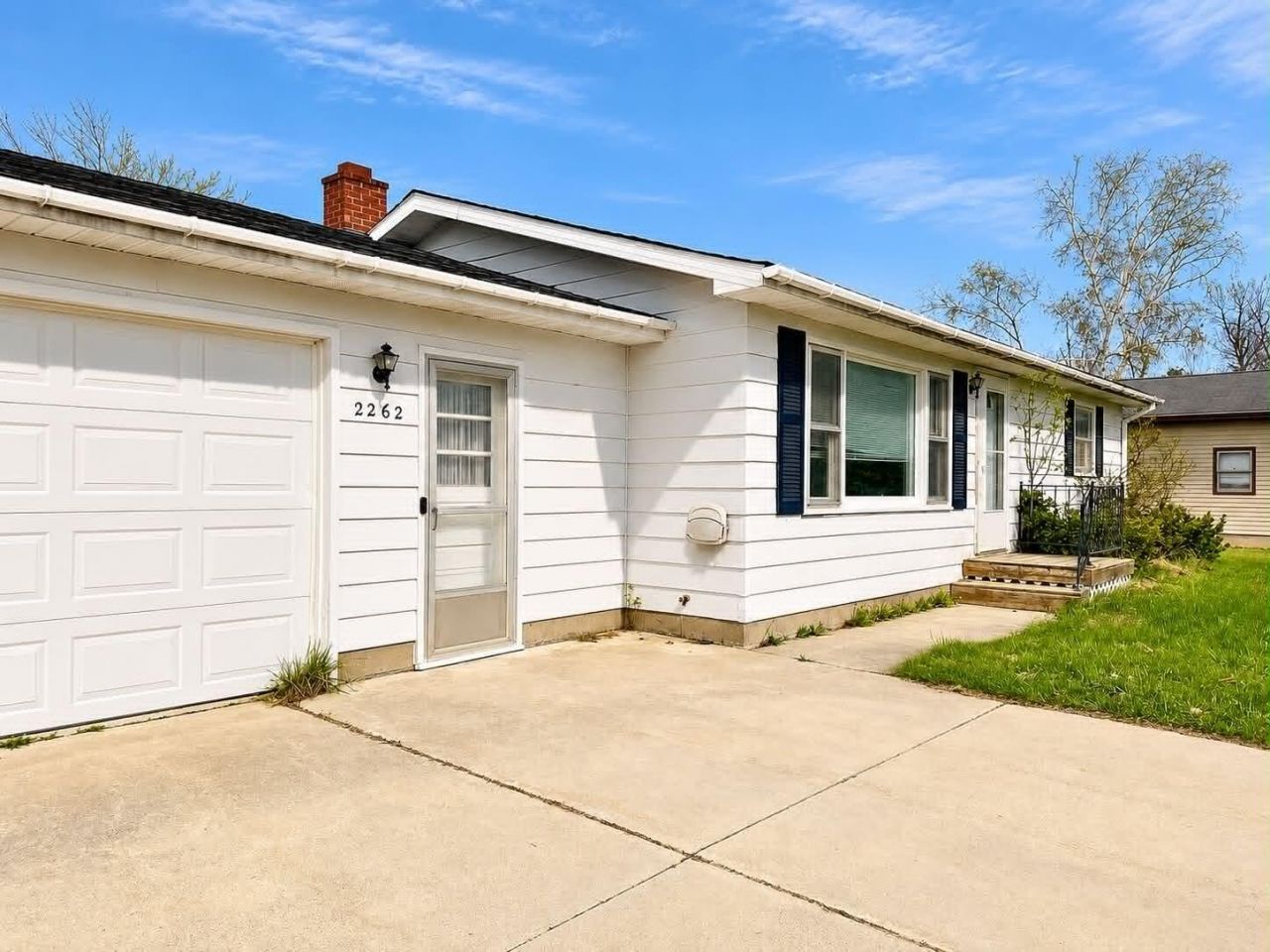 2262 La Forest Avenue, Alpena, MI 49707 Main Photo