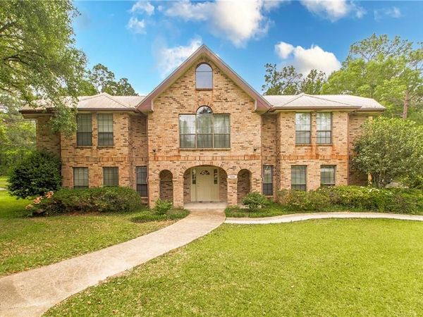18080 ST. JOSEPHS Way , Covington, LA 70435