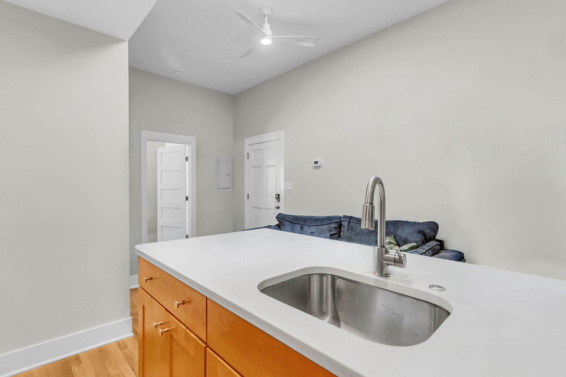 137 Calhoun Street Photo 6