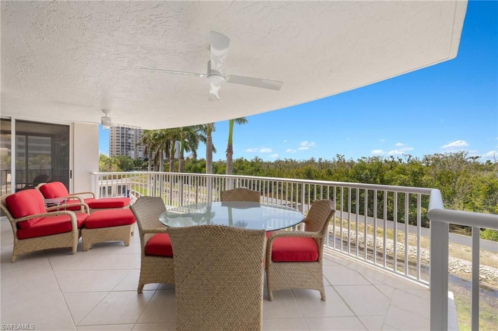 6849 Grenadier Blvd, Unit 201, Naples, FL 34108 Photo