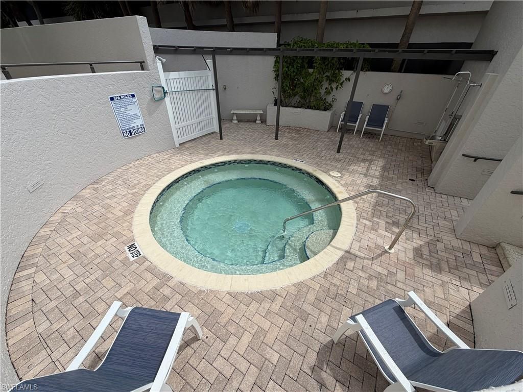 6849 Grenadier Blvd, Unit 201, Naples, FL 34108 Photo