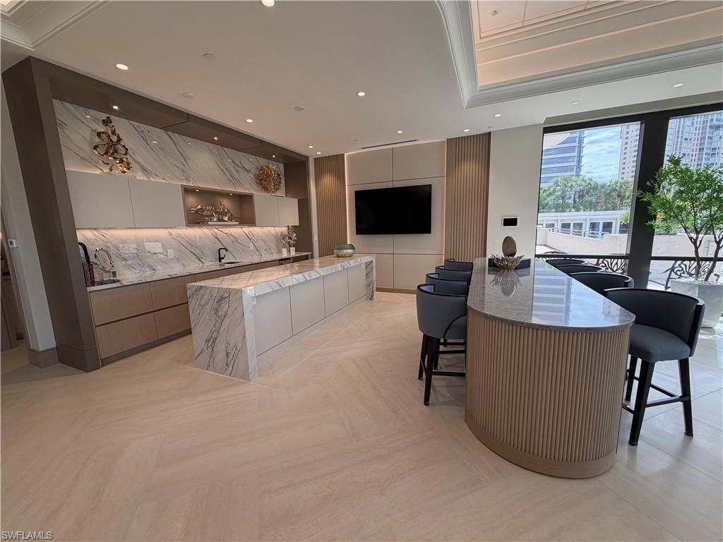6849 Grenadier Blvd, Unit 201, Naples, FL 34108 Photo