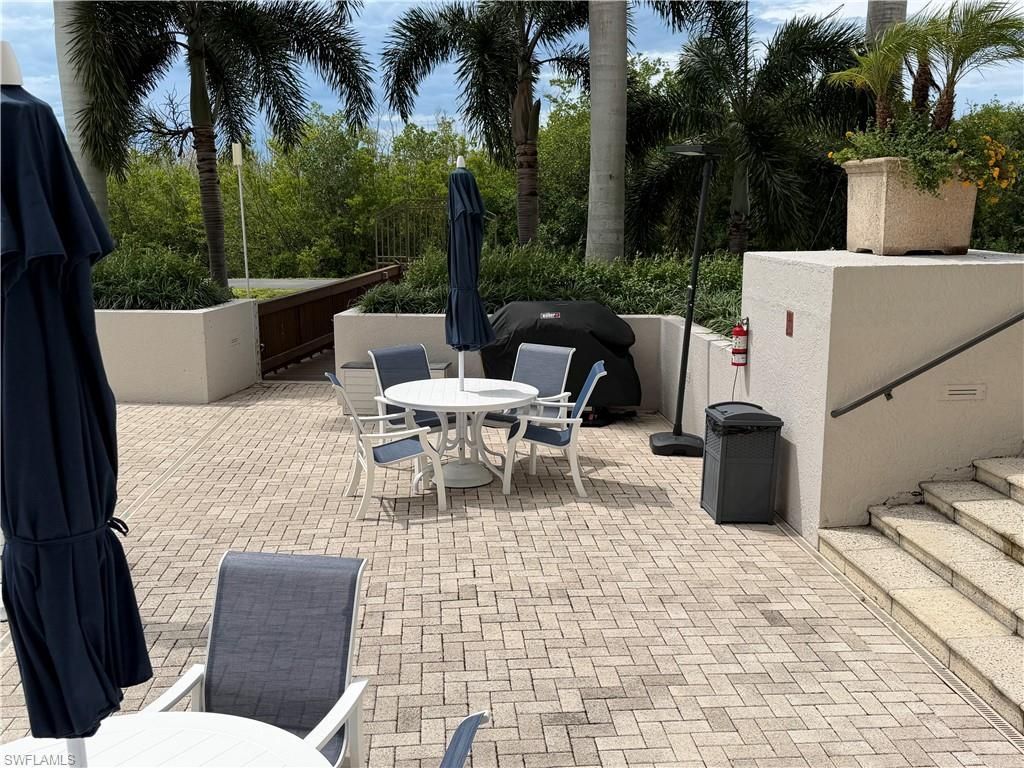 6849 Grenadier Blvd, Unit 201, Naples, FL 34108 Photo