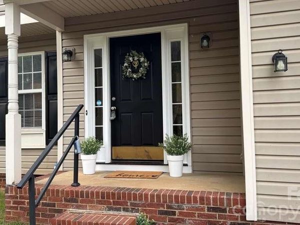 2881 Shadow Brook Court , Concord, NC 28027