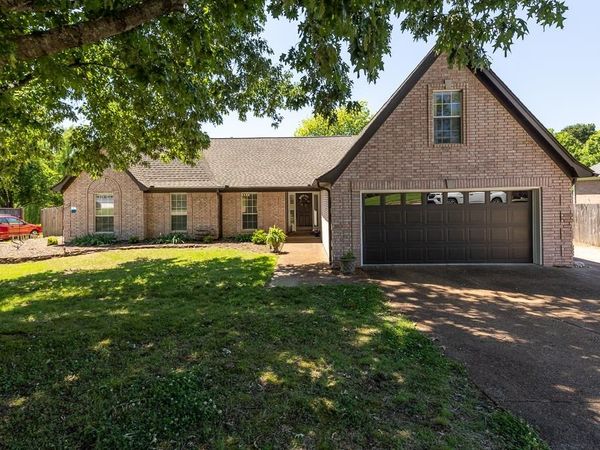5035 LOOSAHATCHIE DR, Bartlett, TN 38135