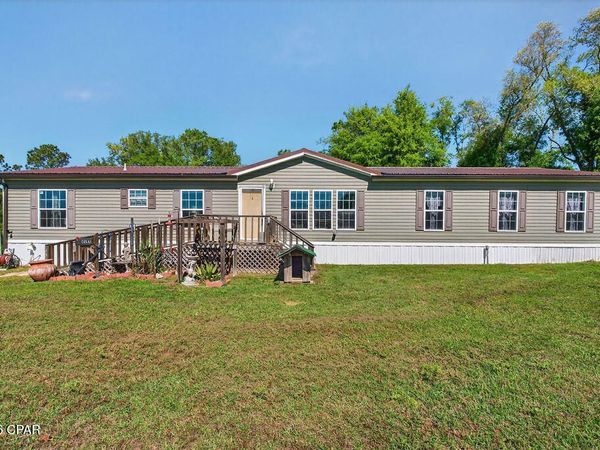 4648 Orchard Road, Graceville, FL 32440