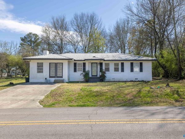 1406 Pike Avenue, Phil Campbell, AL 35581