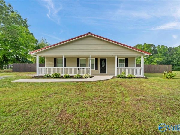 320 Irby Circle, Union Grove, AL 35175