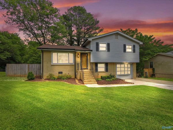 5008 Nail Road NW, Huntsville, AL 35810