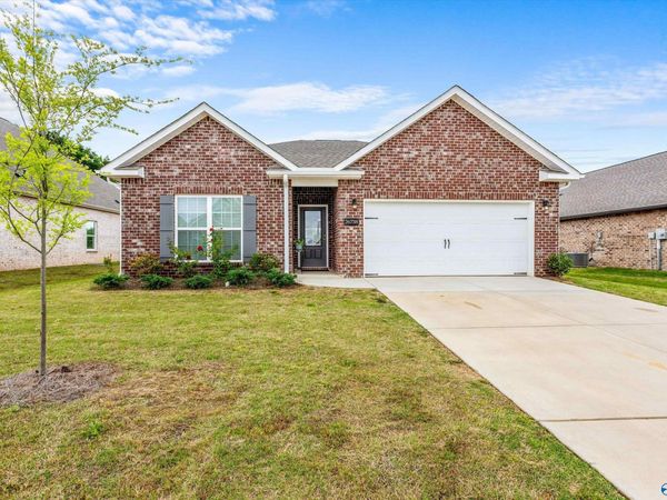 26738 Kyle Lane, Athens, AL 35613