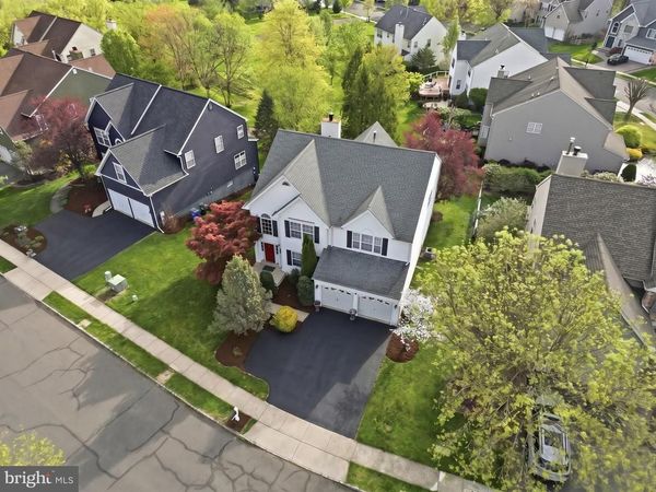 103 HIDDEN COURT , NEW HOPE, PA 18938