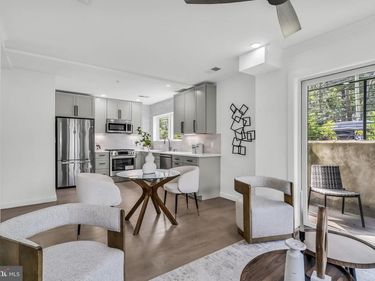 1201 N QUINN STREET, Unit 102, ARLINGTON, VA 22209