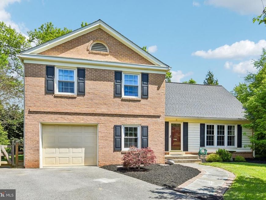9300 Judge Place, Montgomery Village, MD 20886 Main Photo