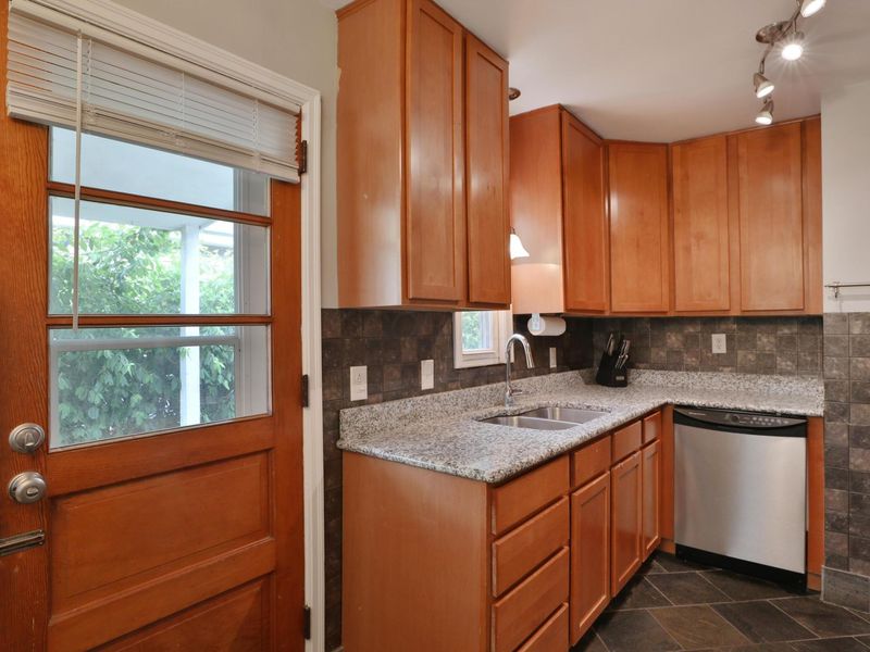 124 W Kanawha Avenue, Columbus, OH 43214 Photo 13