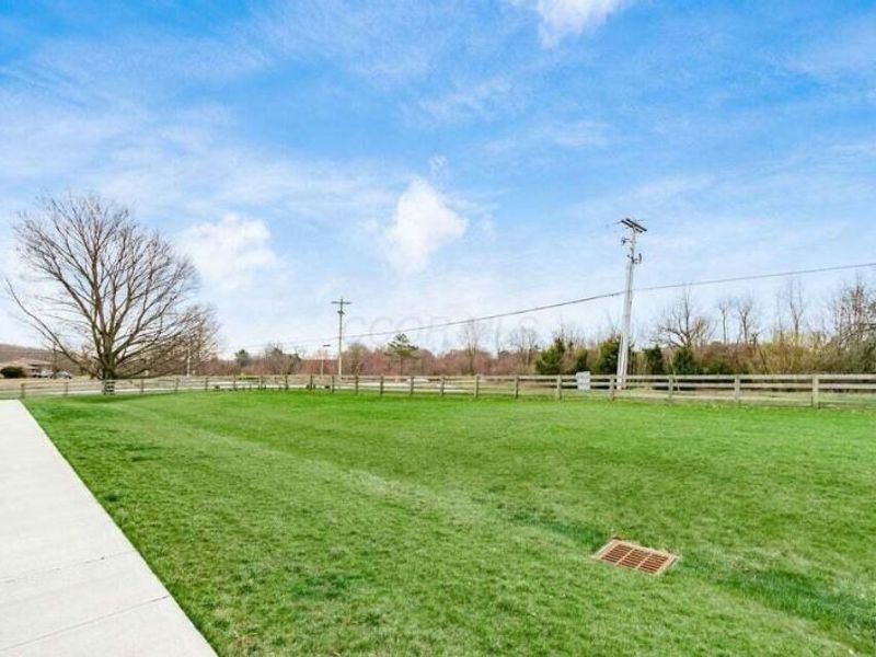 205 Honeywood Drive S, Galena, OH 43021 Photo 39