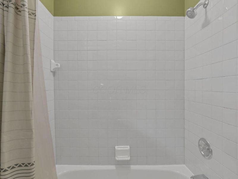 3548 Raflin Drive, Columbus, OH 43231 Photo 27