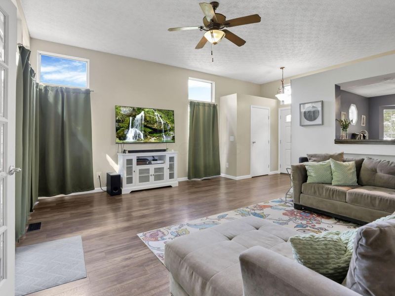 3548 Raflin Drive, Columbus, OH 43231 Photo 6