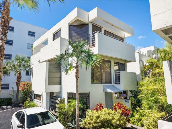 3044 SW 27th Ave, Unit 9, Miami, FL 33133