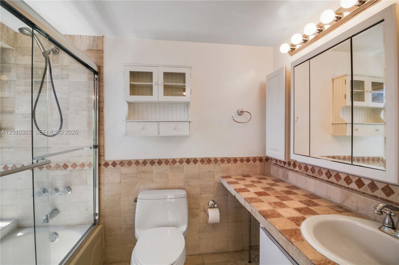 3044 SW 27th Ave, Unit 9, Miami, FL 33133 Photo