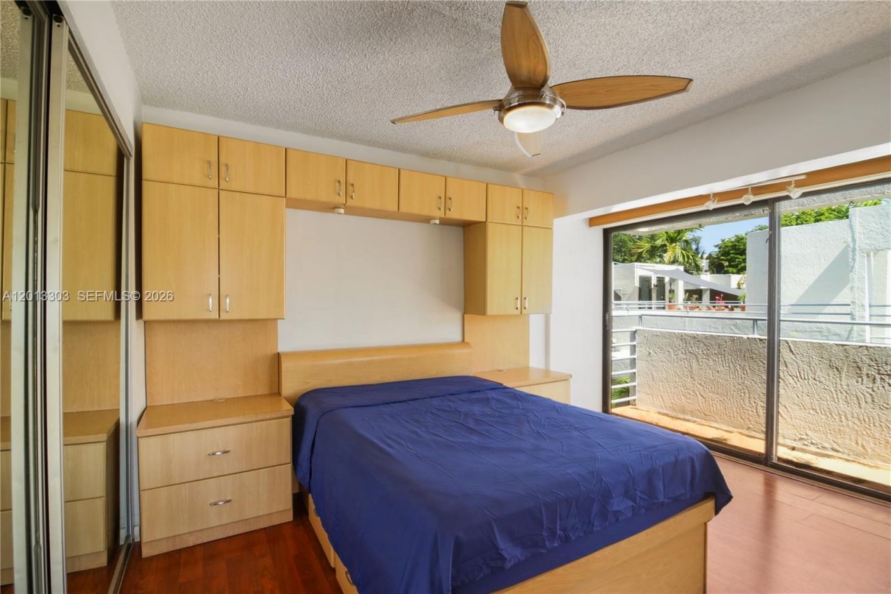 3044 SW 27th Ave, Unit 9, Miami, FL 33133 Photo