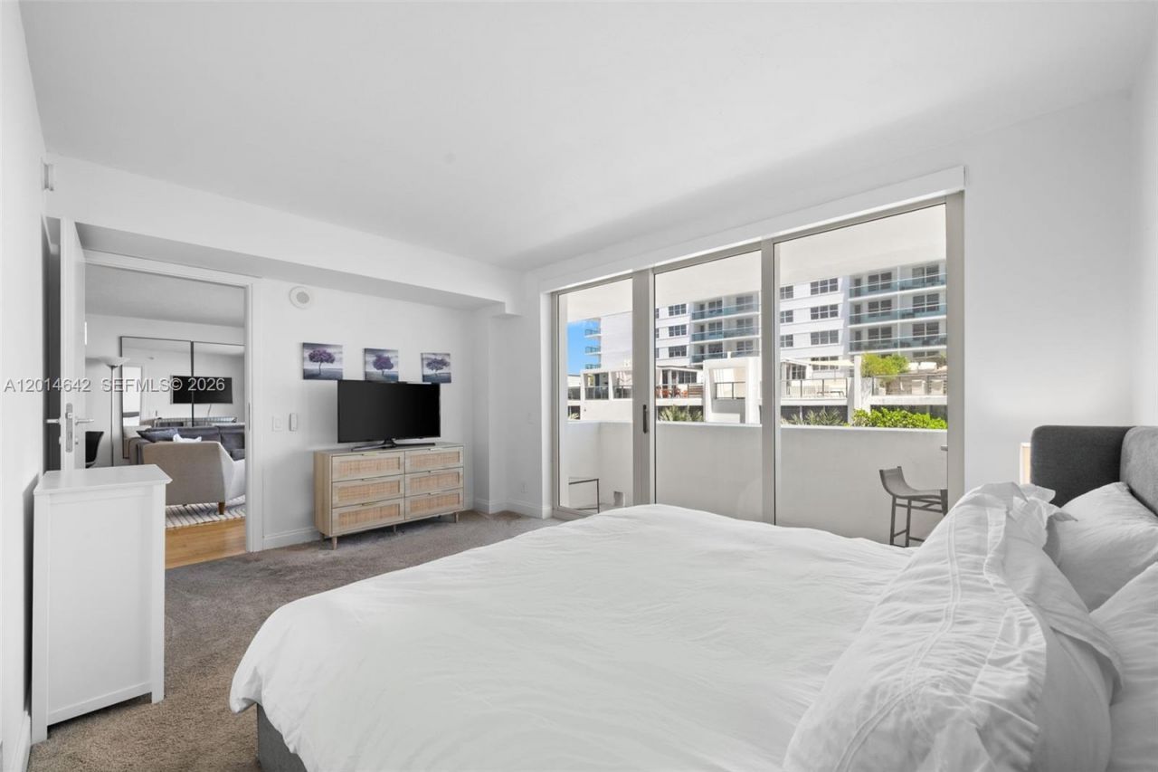 9499 Collins Ave , Unit 403, Surfside, FL 33154 Photo