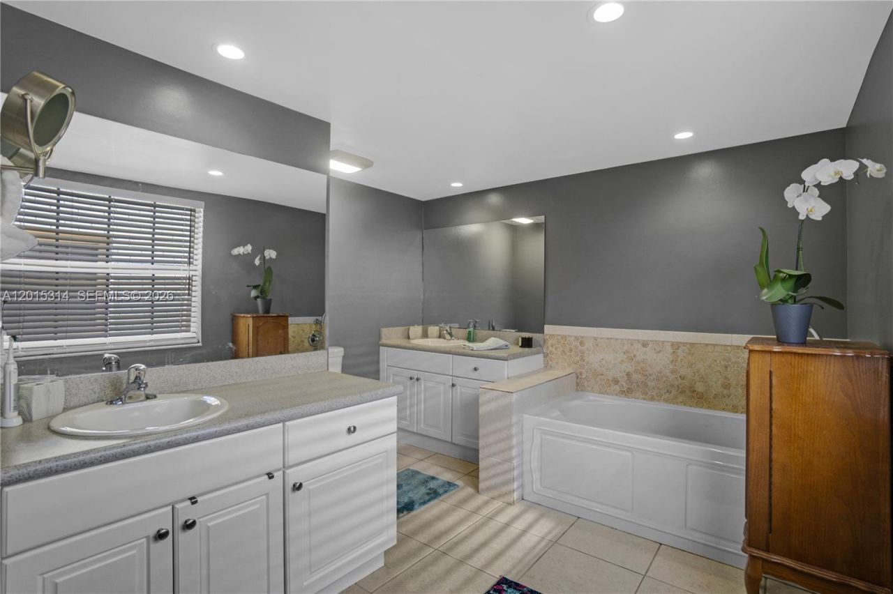 2539 SW 73rd Ter, Unit 94, Davie, FL 33317 Photo