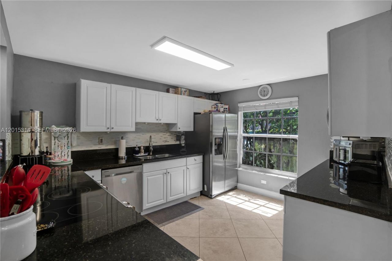 2539 SW 73rd Ter, Unit 94, Davie, FL 33317 Photo