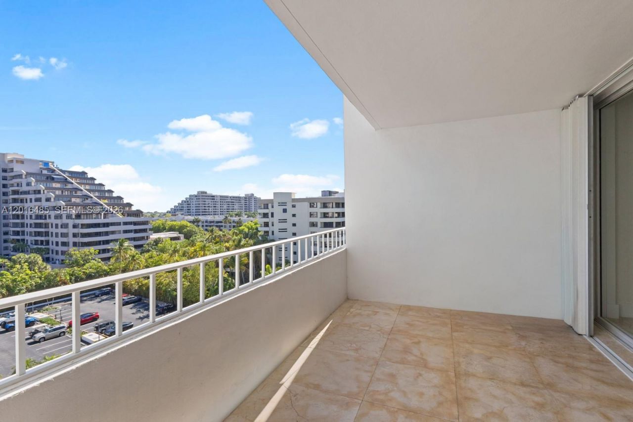 199 Ocean Lane Dr, Unit 811, Key Biscayne, FL 33149 Photo