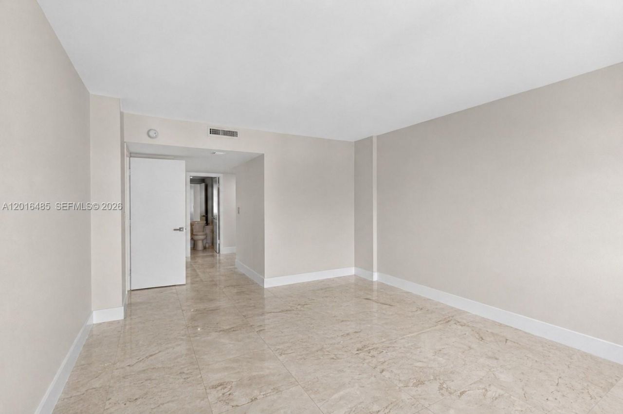 199 Ocean Lane Dr, Unit 811, Key Biscayne, FL 33149 Photo