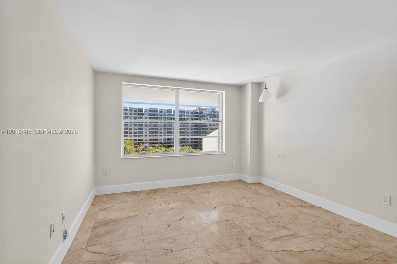 199 Ocean Lane Dr, Unit 811, Key Biscayne, FL 33149 Photo