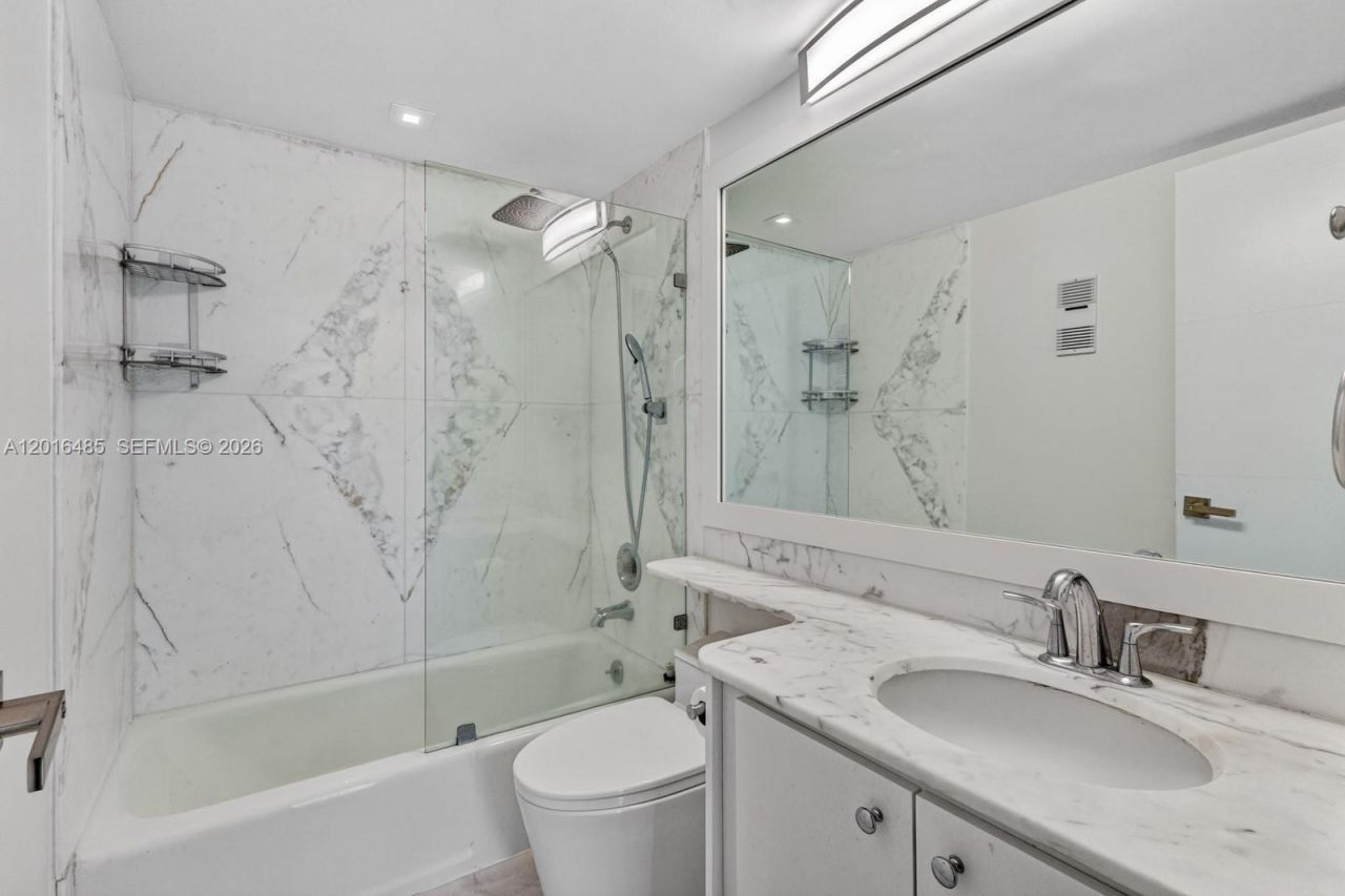 199 Ocean Lane Dr, Unit 811, Key Biscayne, FL 33149 Photo