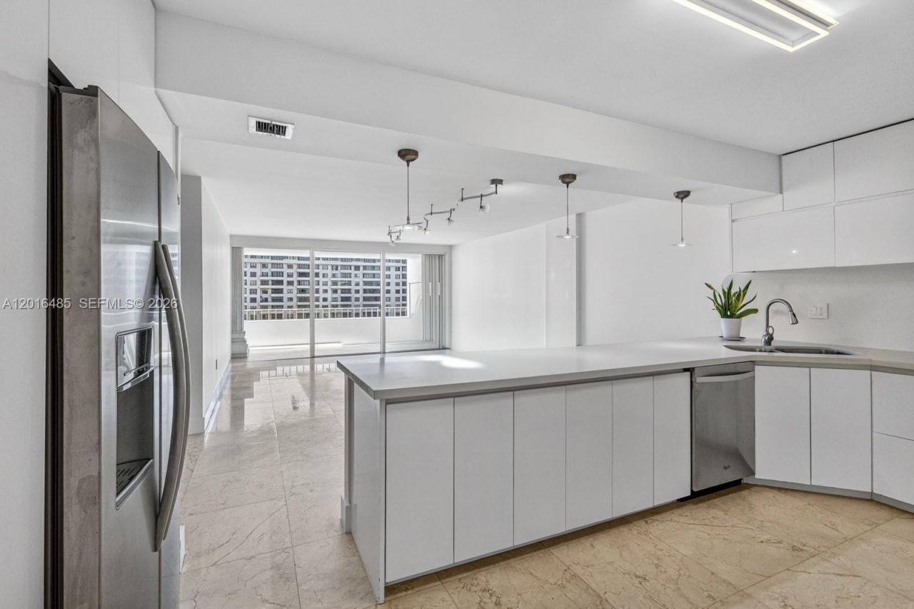 199 Ocean Lane Dr, Unit 811, Key Biscayne, FL 33149 Photo