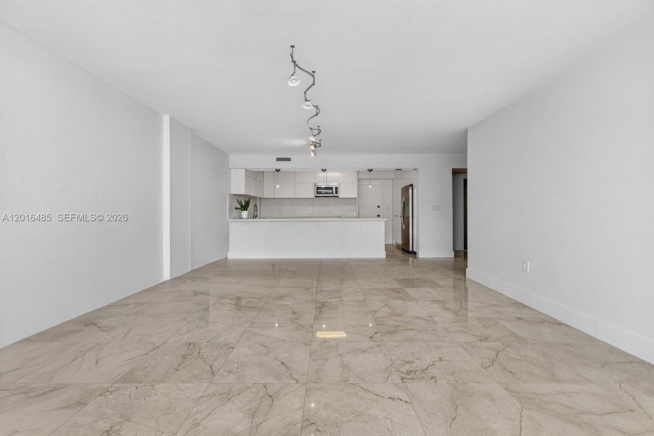 199 Ocean Lane Dr, Unit 811, Key Biscayne, FL 33149 Photo