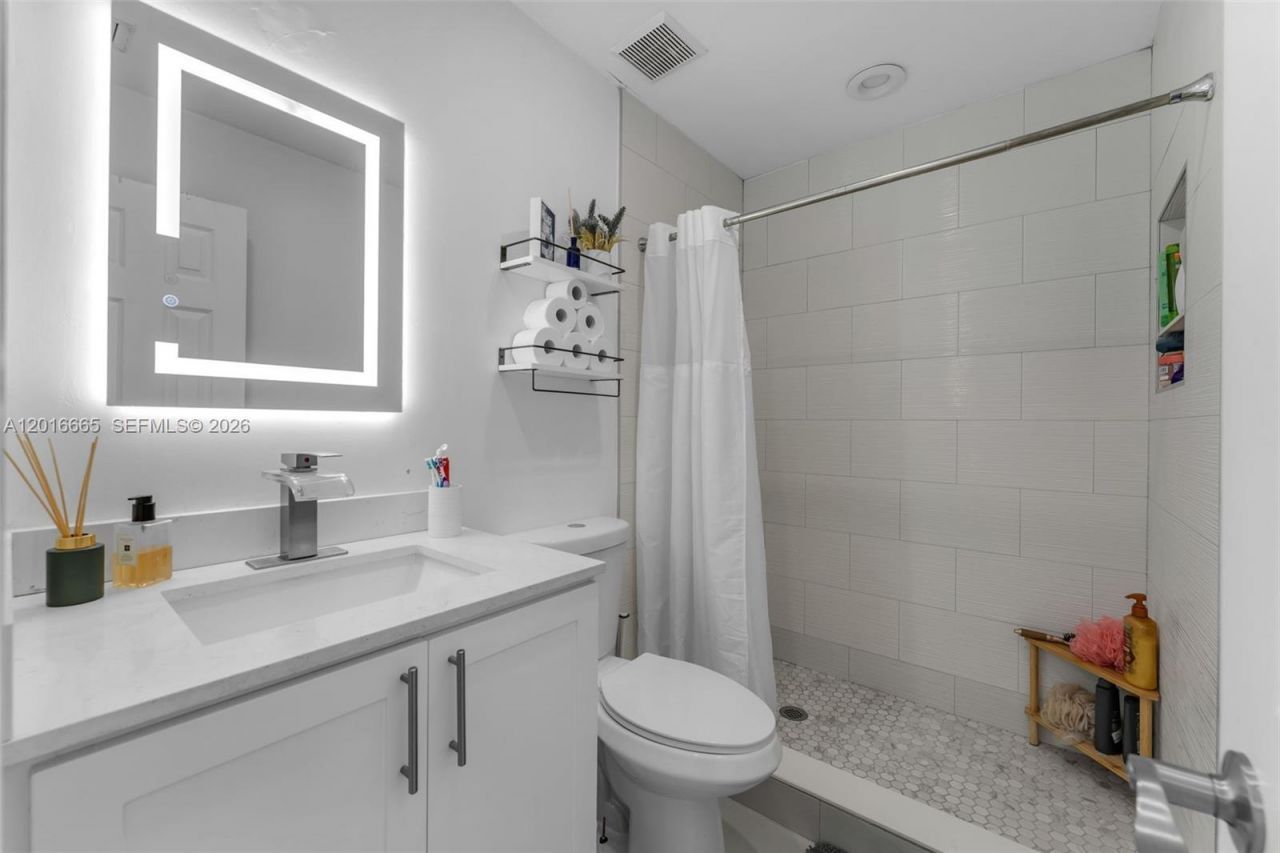 12247 SW 203rd St, Miami, FL 33177 Photo