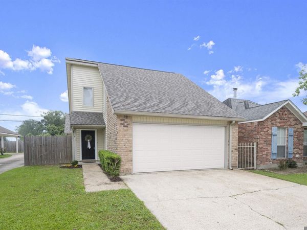610 Rushmore Dr, Baton Rouge, LA 70819