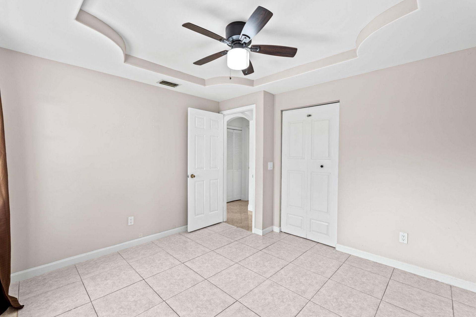 1049 SW Mccracken Avenue, Port Saint Lucie, FL 34953 Photo