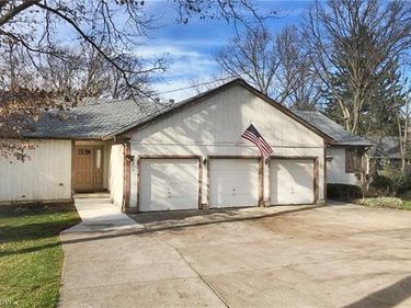 28310 Center Ridge Road, Westlake, OH 44145