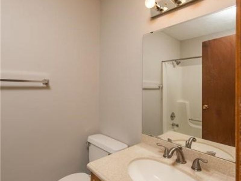 28310 Center Ridge Road , Westlake, OH 44145 Photo 15