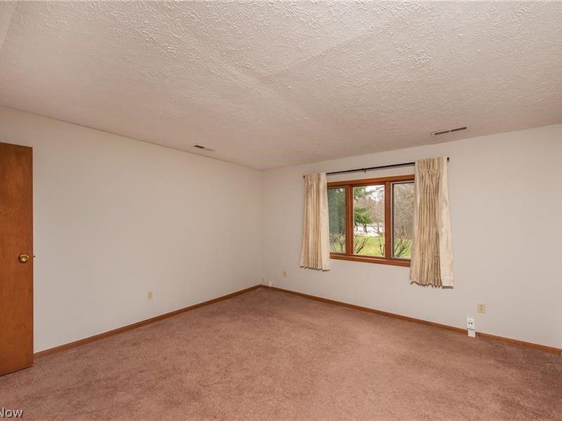 28310 Center Ridge Road , Westlake, OH 44145 Photo 17